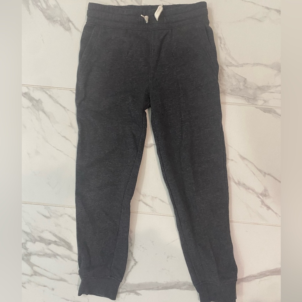 Old Navy, Grey Go-Dry Cool Mesh Jogger Pants for Boys. GUC, Smoke/pet free home.